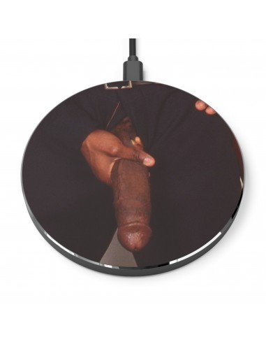 DICK OFFICER Wireless Charger by CHUCK X CULTUREEDIT Par le système avancé 