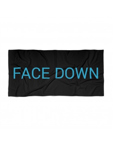 Face Down Beach Towel by CULTUREEDIT basket pas cher